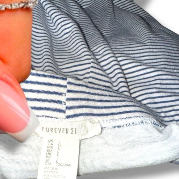 Forever 21 Y2K Navy/White Striped Long Front Slit A-line Maxi Skirt Size Large - Picture 13 of 14